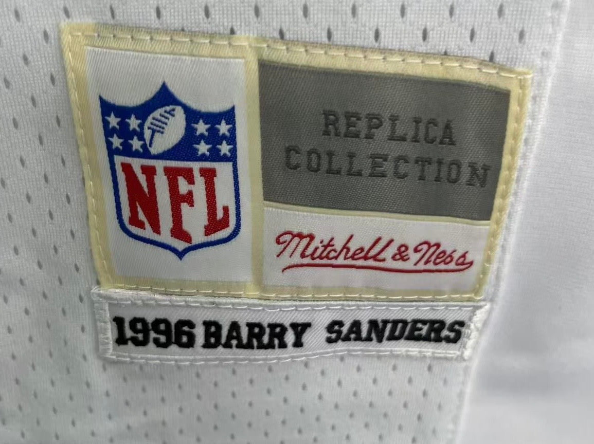 Barry Sanders 1996 YOUTH Detroit Lions Official NFL Jersey product image 3