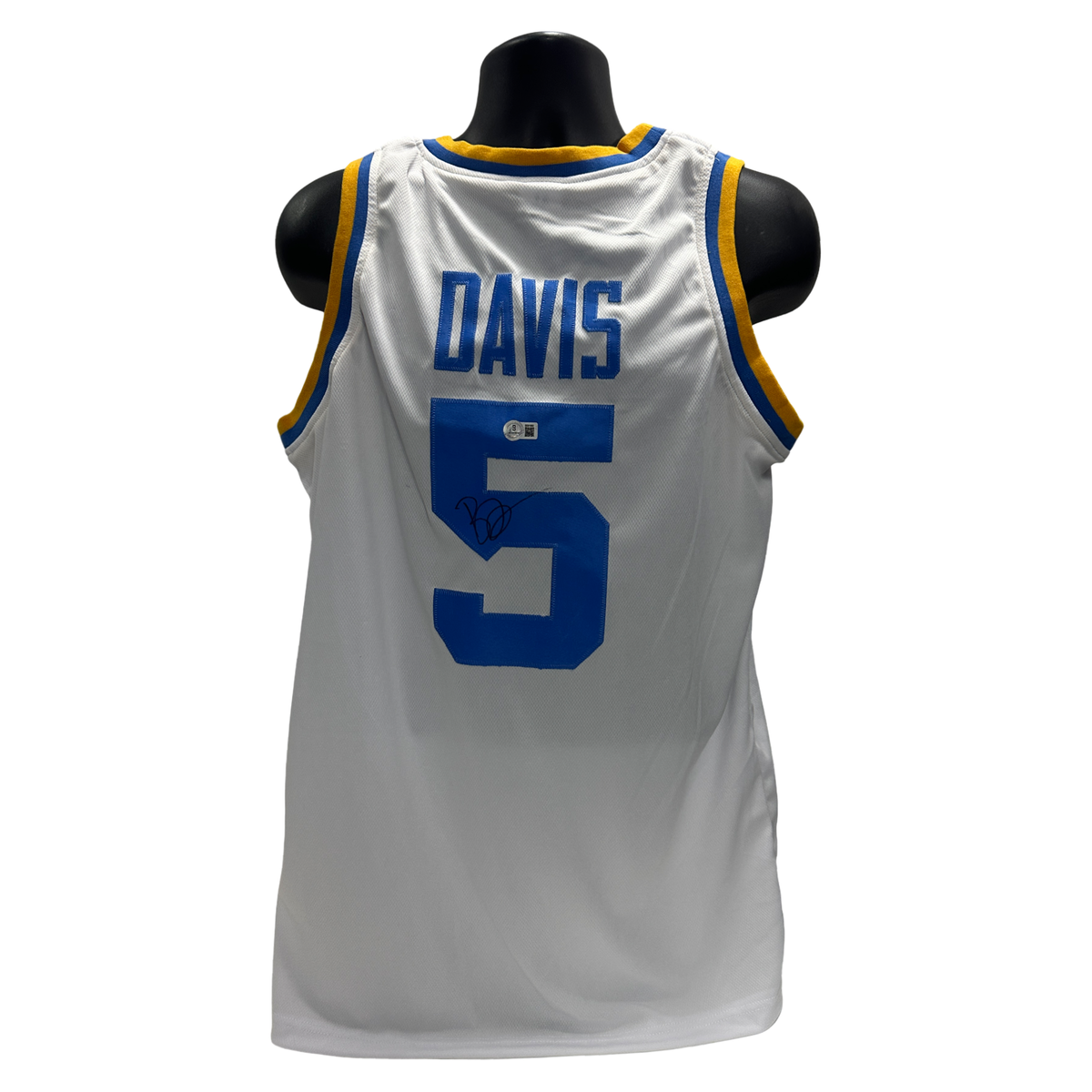 Baron Davis Autographed UCLA White Jersey Beckett BAS product image 1, provided for visual reference and product detail