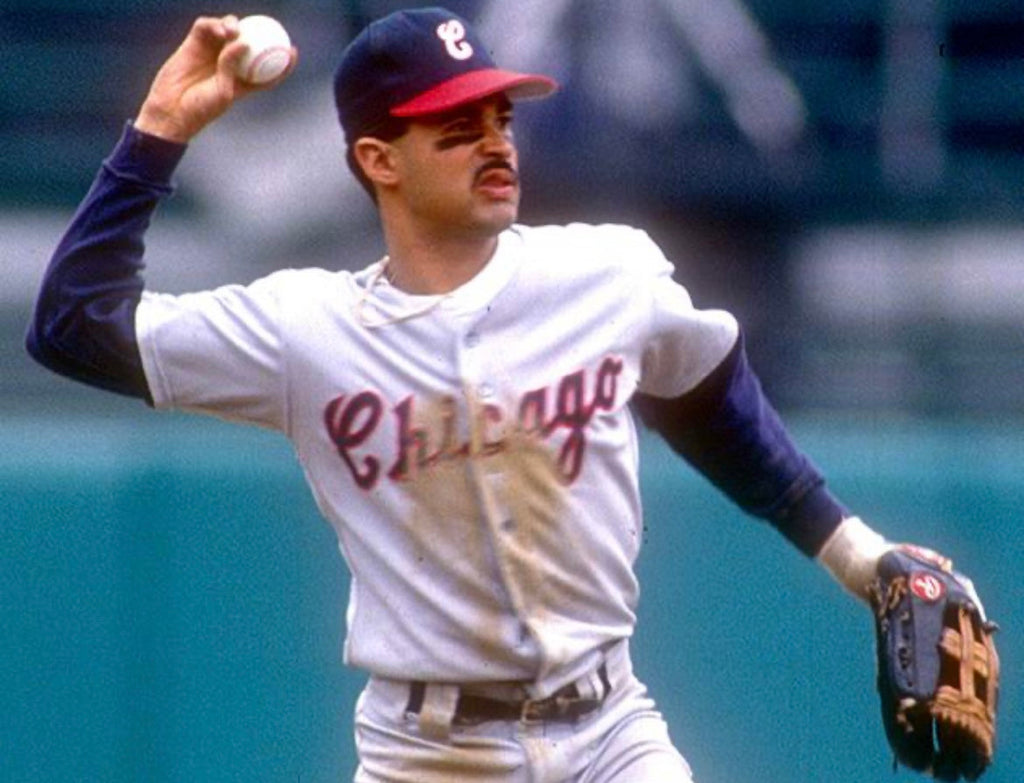 Ozzie Guillen 1990 Chicago White Sox Official MLB Majestic product image 3