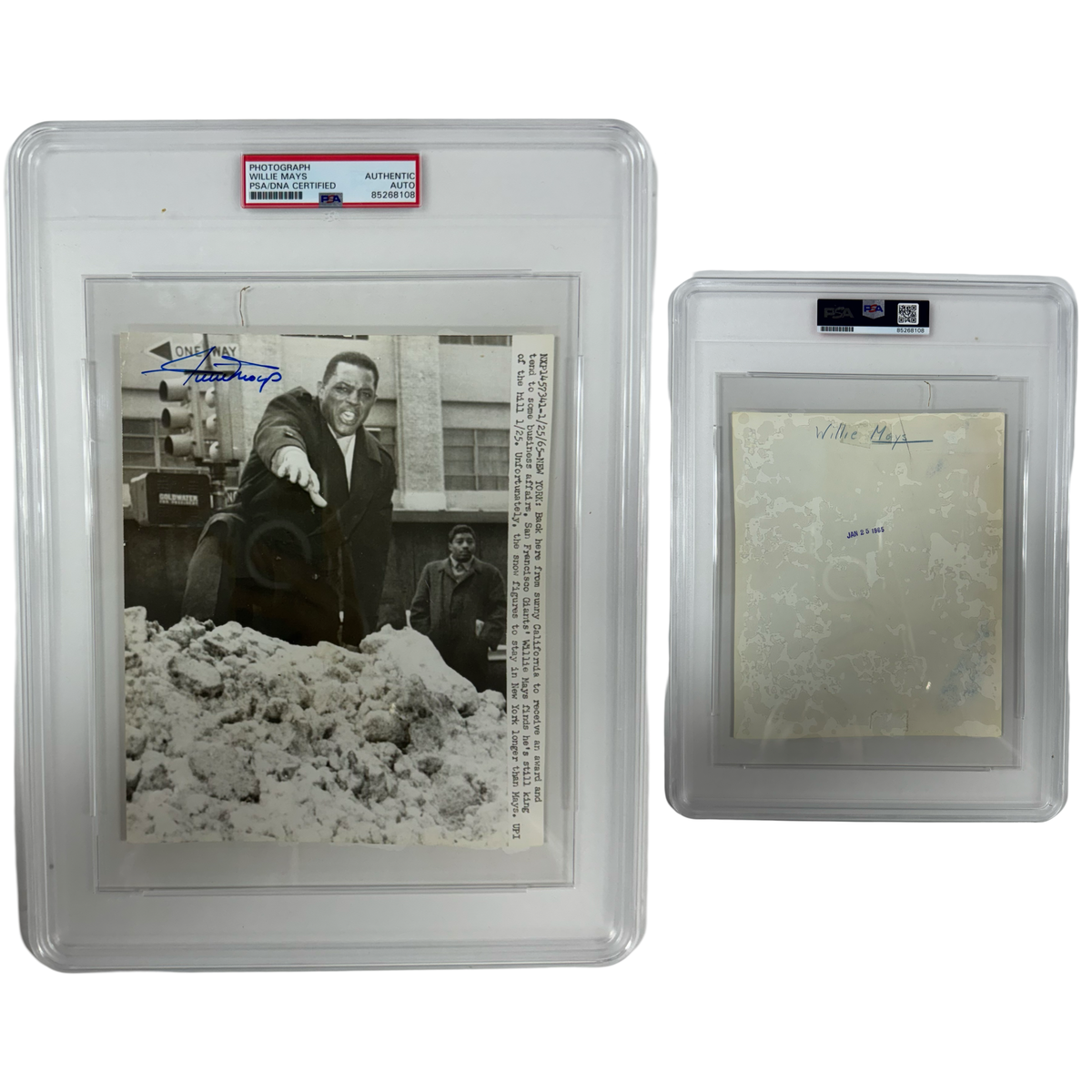 Willie Mays Autographed Original Photograph 1/25/1969 PSA Auto Authentic product image 1, provided for visual reference and