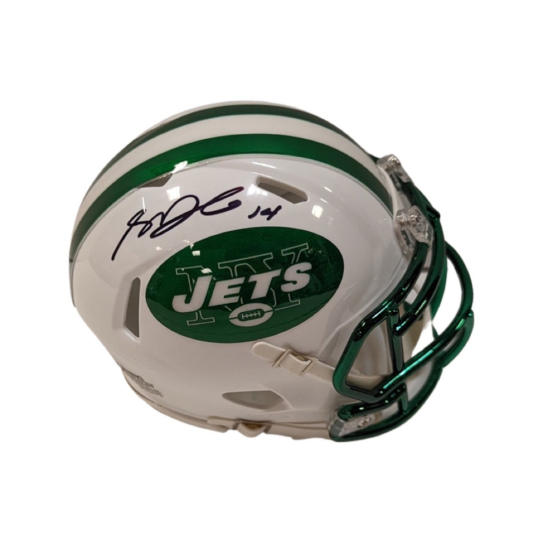 Sam Darnold Autographed New York Jets Ice Mini Helmet Beckett product image 1, provided for visual reference and product