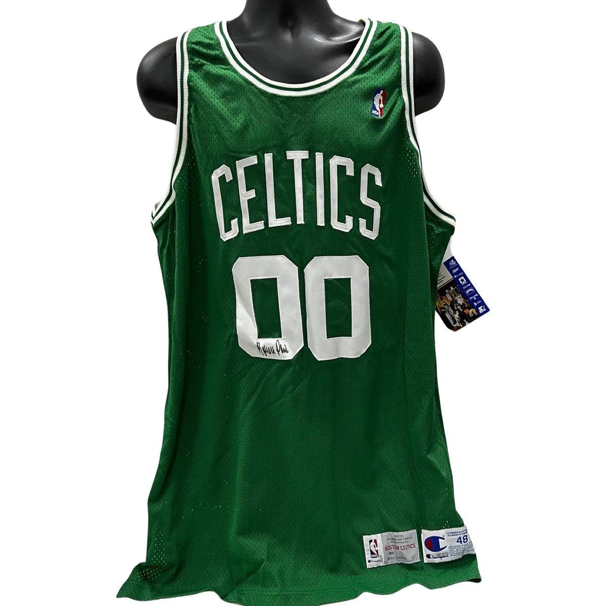 Robert Parish Autographed Boston Celtics Green Champion Authentic Jersey Upper Deck product image 1, provided for visual